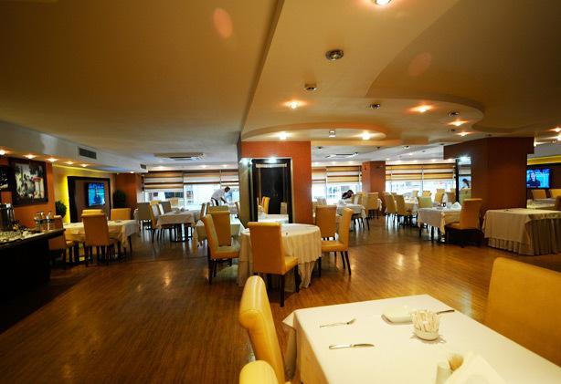 Cukurova Park Hotel Adana Esterno foto