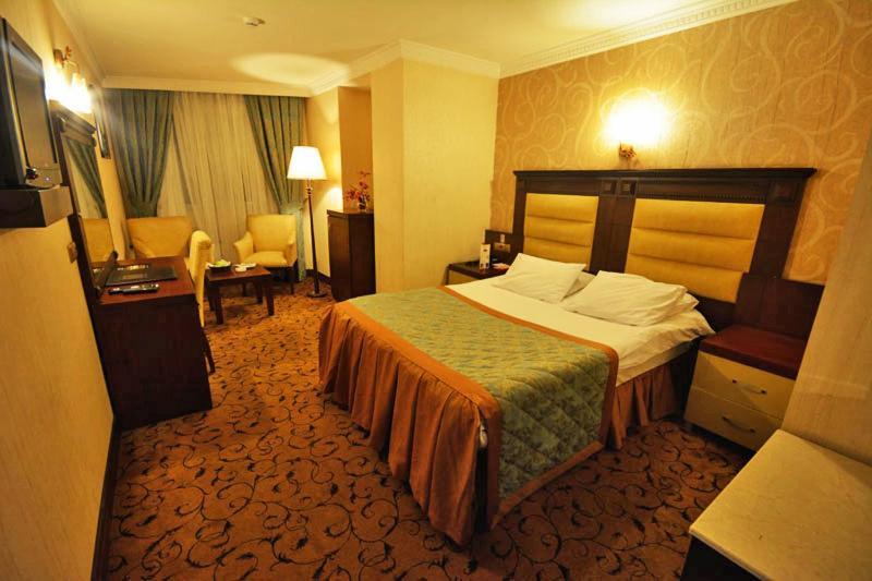 Cukurova Park Hotel Adana Esterno foto